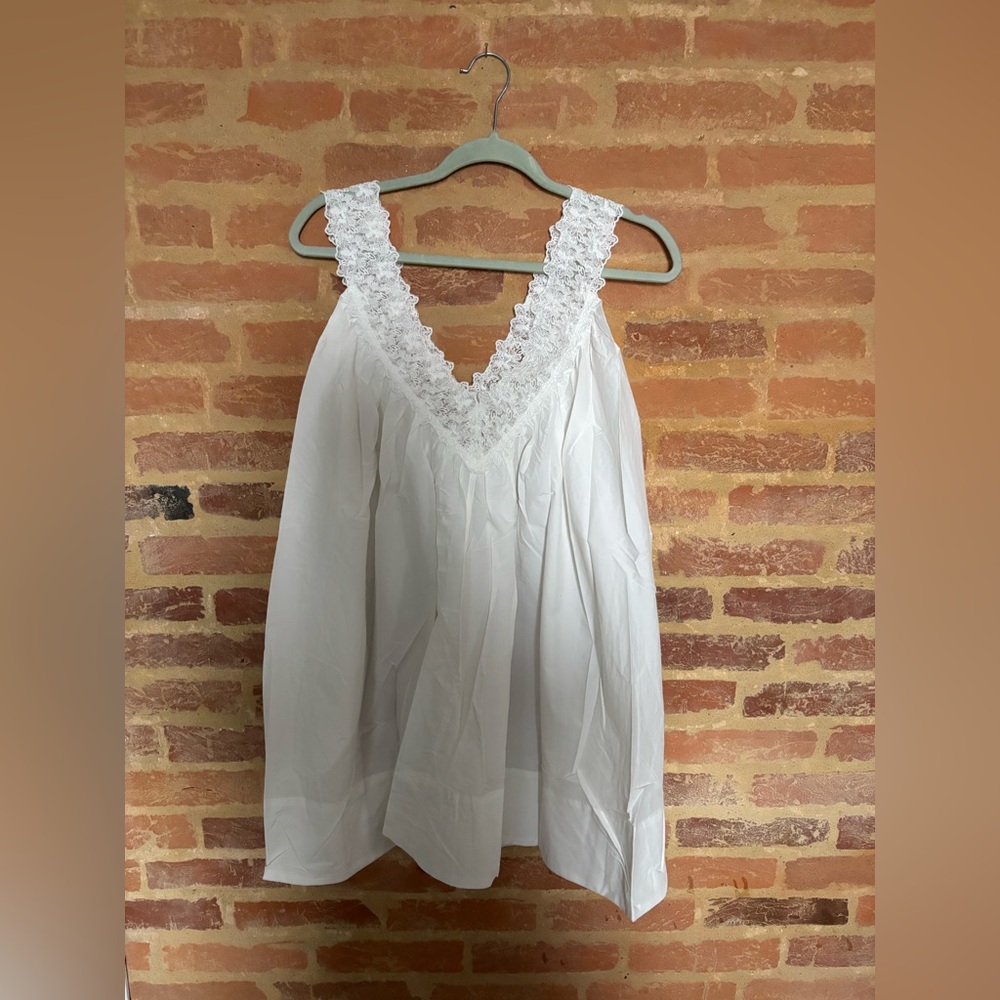 Helsa Mini Dress With Lace in Tech Poplin in White, size small, nwot - Picture 5 of 7